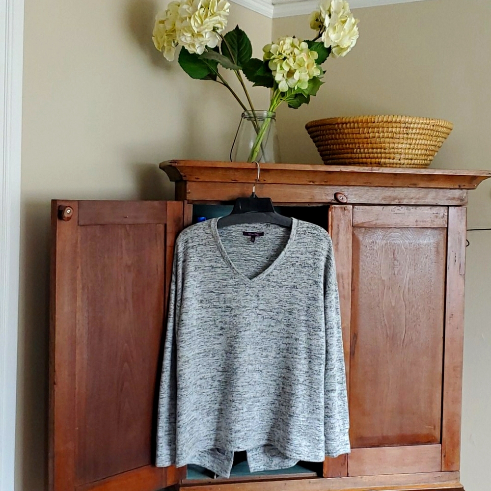 Olivia Sky Tunic Top with button detail